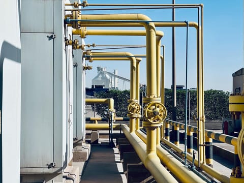 Saudi Arabian oil exports to China set for deep drop in June