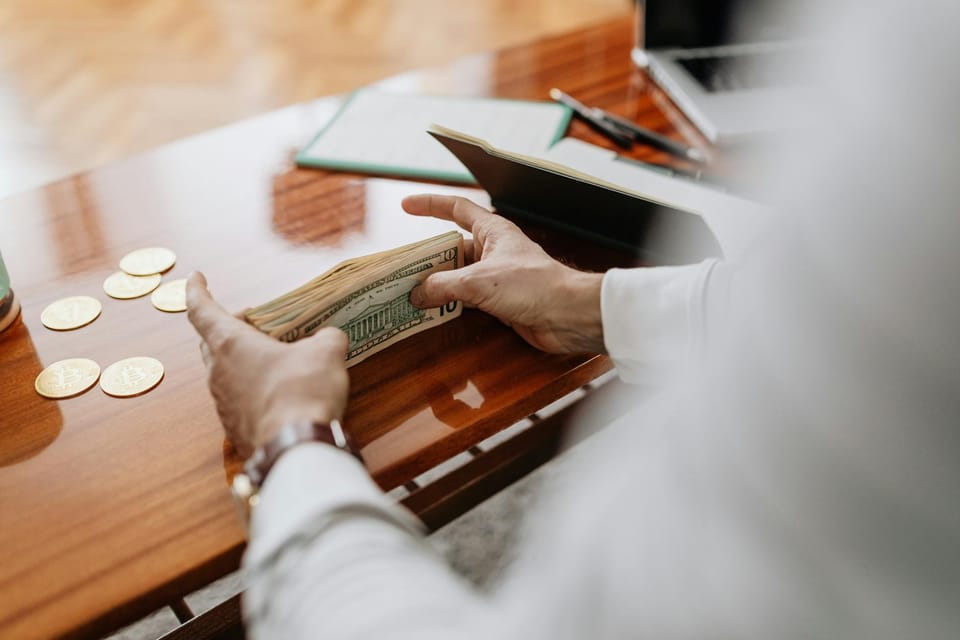 Singapore KYC Tightening: Why Wealthy Chinese Capital Keeps Flowing In