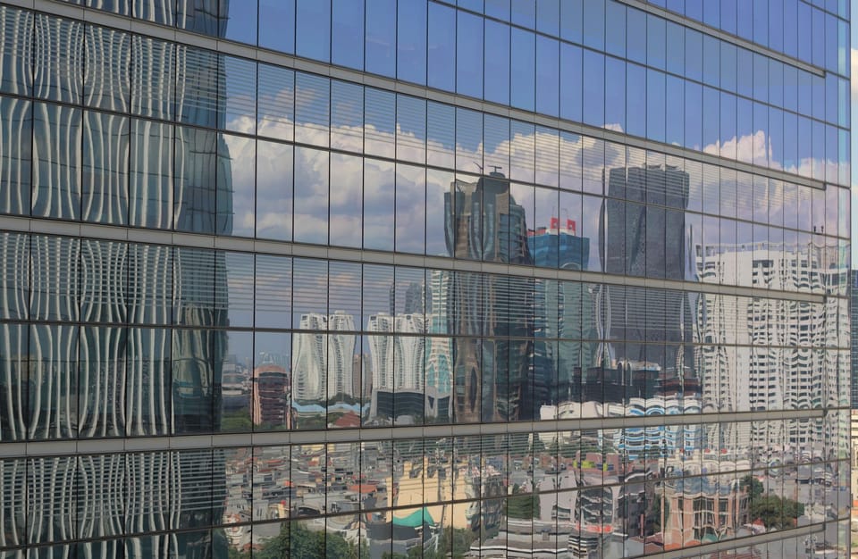 Janus Henderson and Sun Hung Kai Expand Alternatives for Asia Family Offices